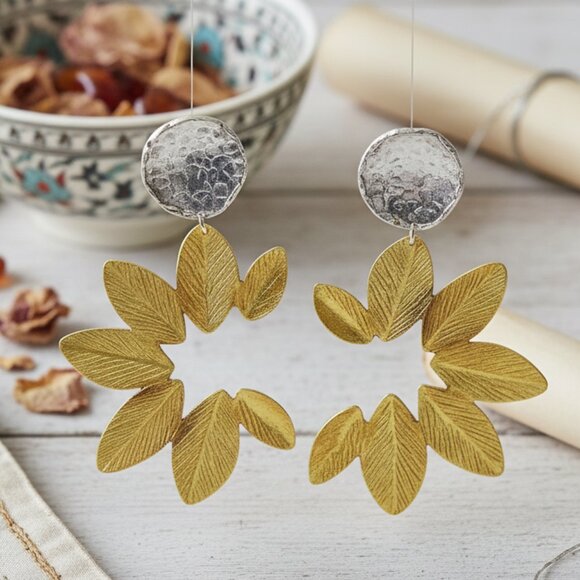 Turkish Stunning Handmade Artisan 18K Gold Plated Brass Fine Leaf Earrings - Picture 10 of 11